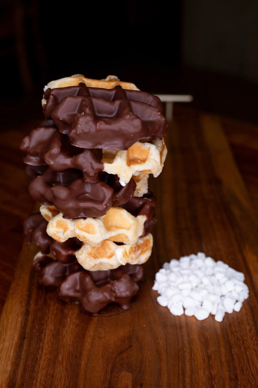 Bruges 6-Pack: Milk Chocolate Liège Waffle